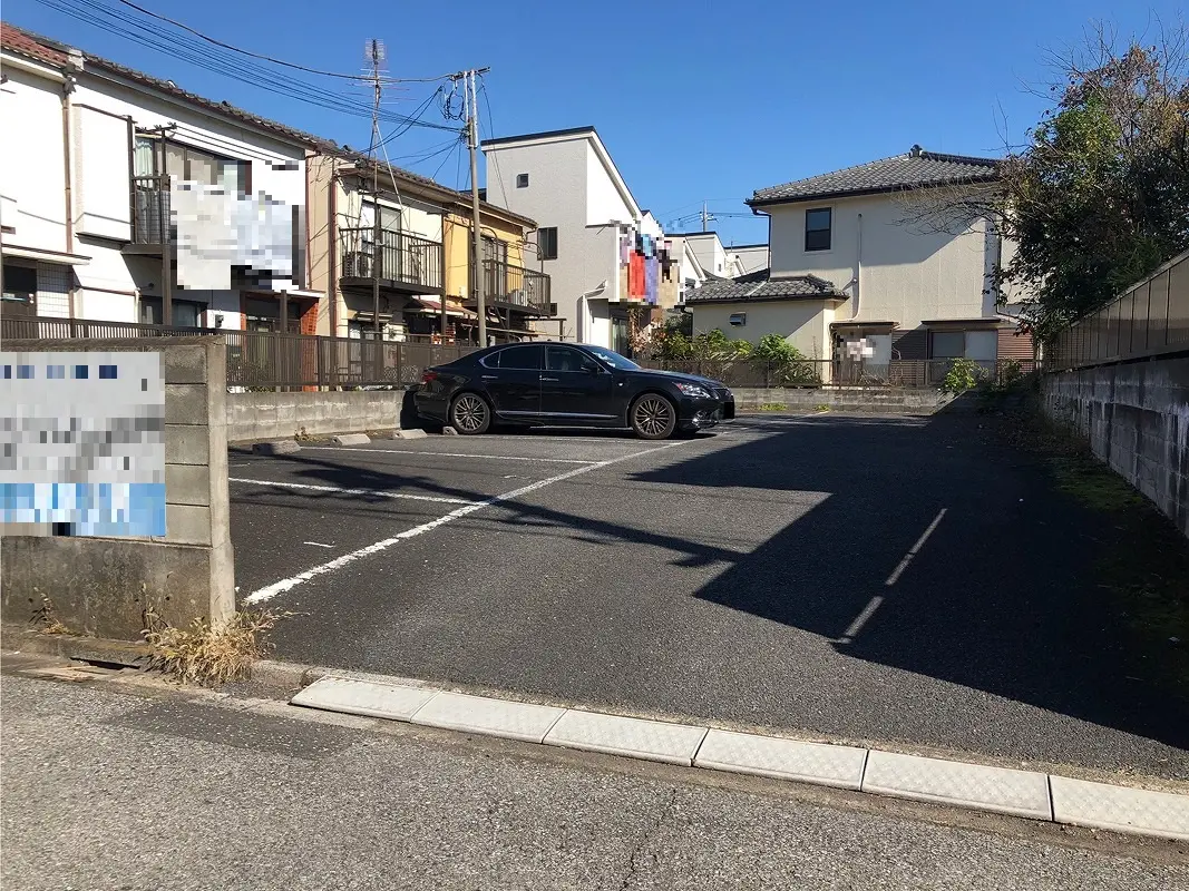 足立区神明３丁目　月極駐車場